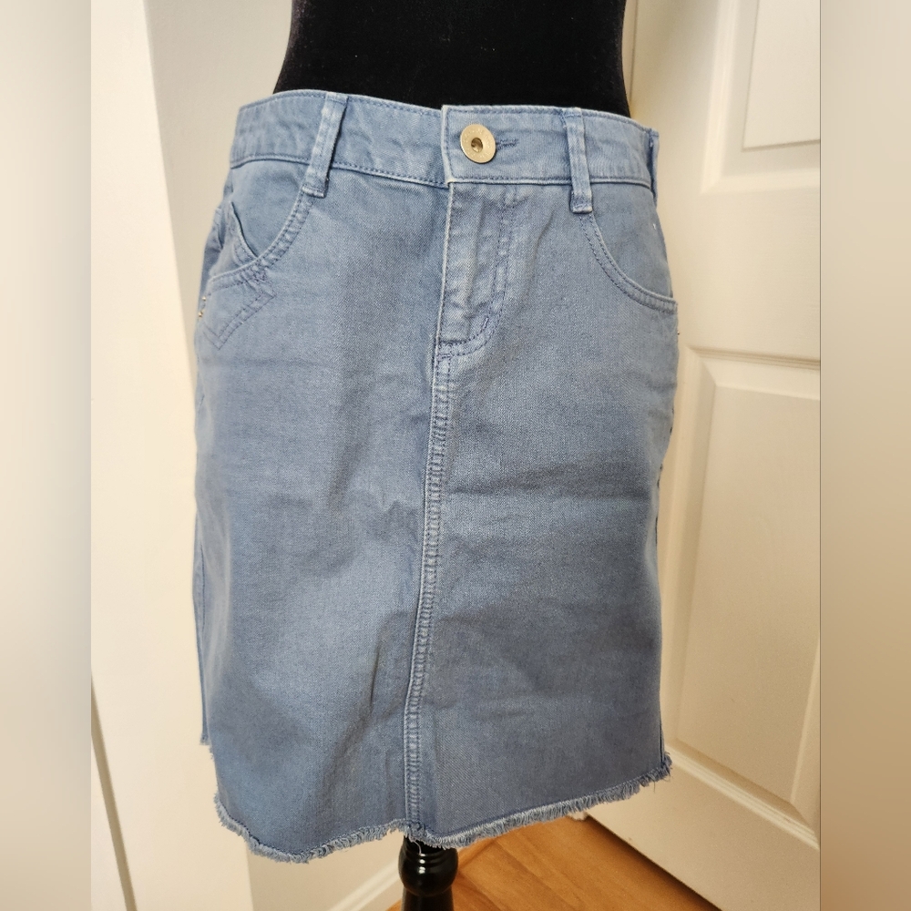 DKNY Blue Denim Skirt Sz 4